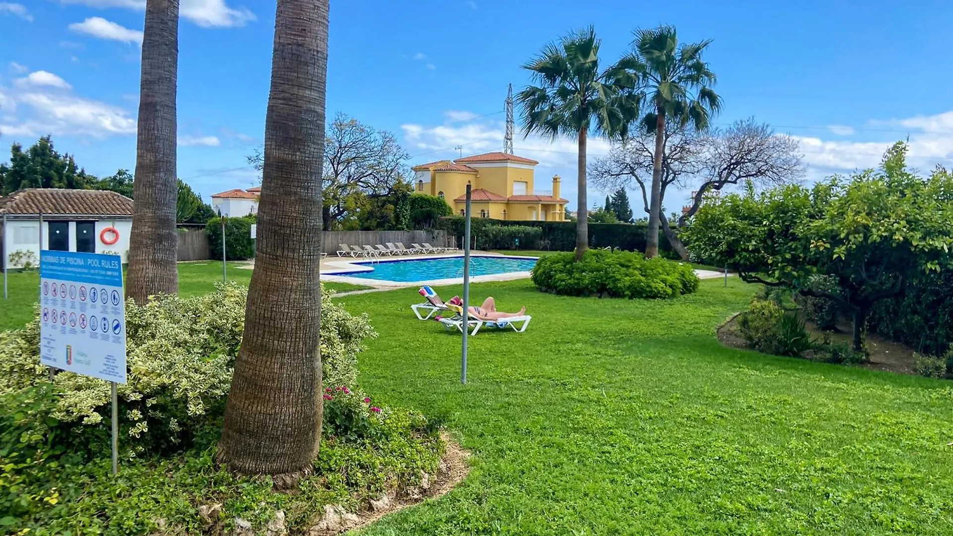 Aguamarina Relax Golf Y Vistas En Estepona 0*,  Spain