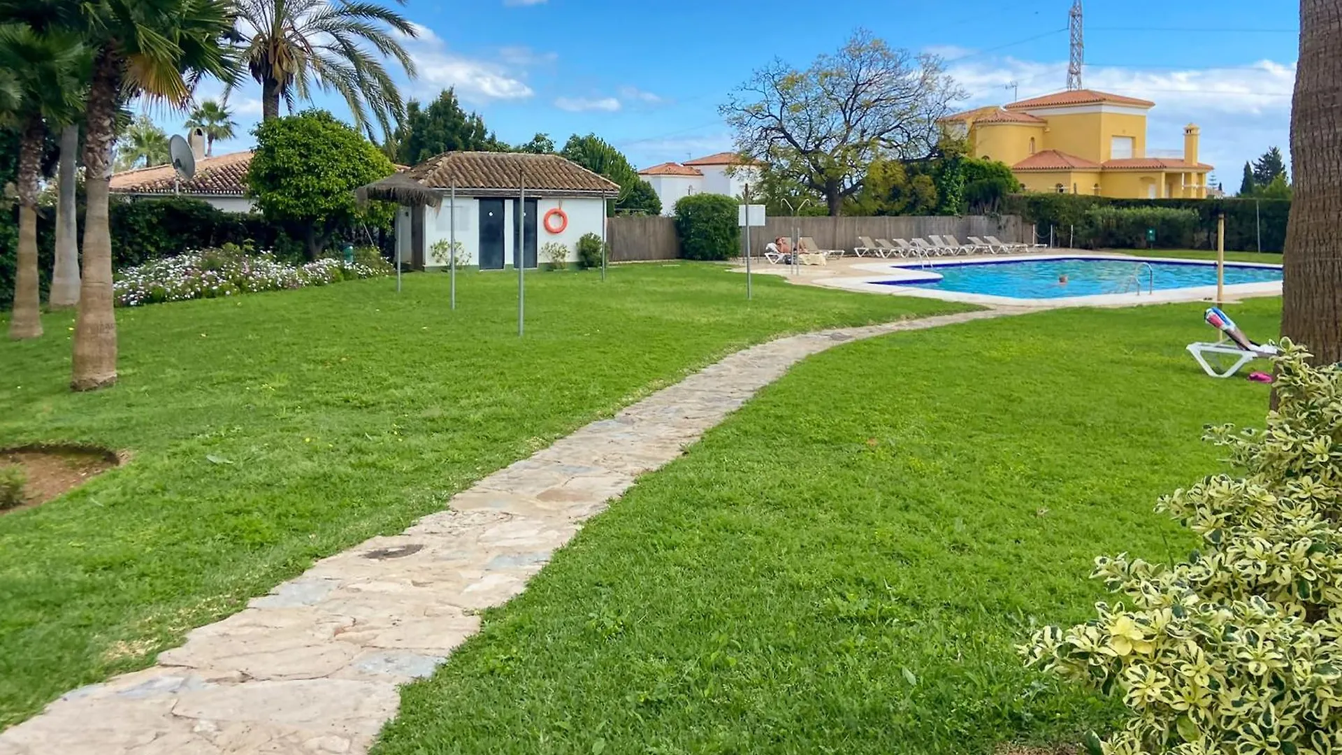 Aguamarina Relax Golf Y Vistas En Estepona Apartment