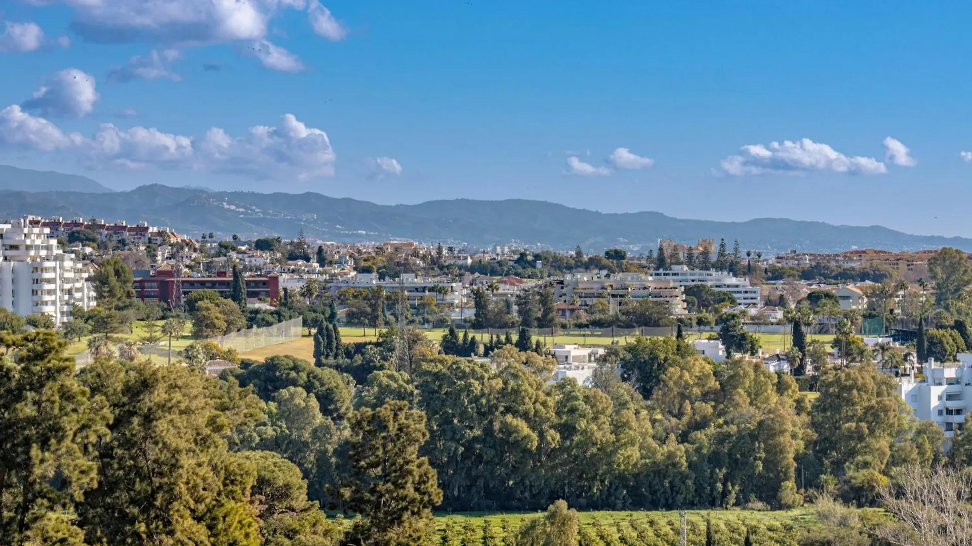 Apartment Aguamarina Relax Golf Y Vistas En Estepona